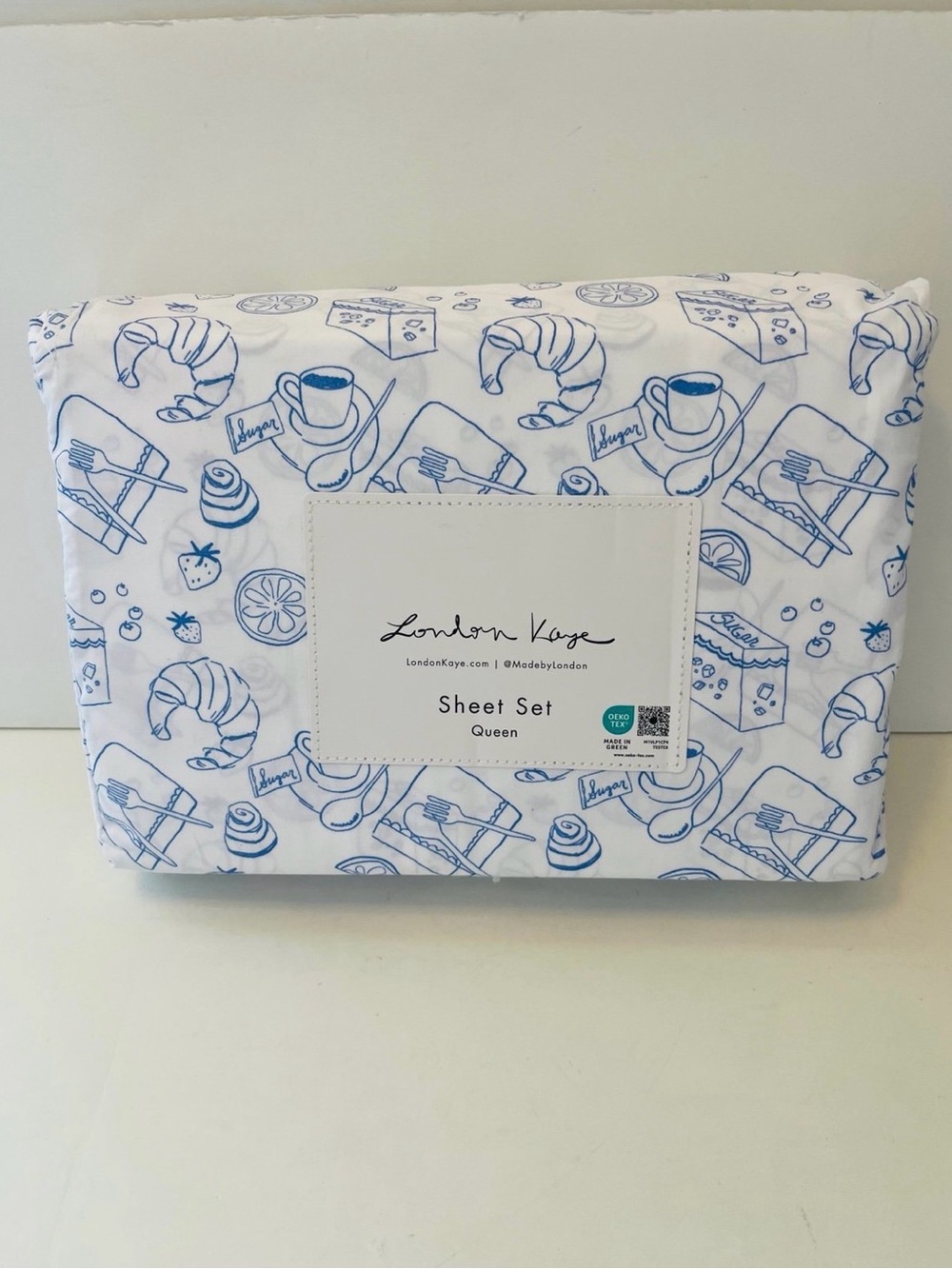London Kaye Parisian Pastry Queen Size Sheet Set White Blue Coffee Croissant
